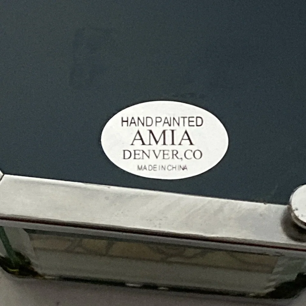 Amia product vtg